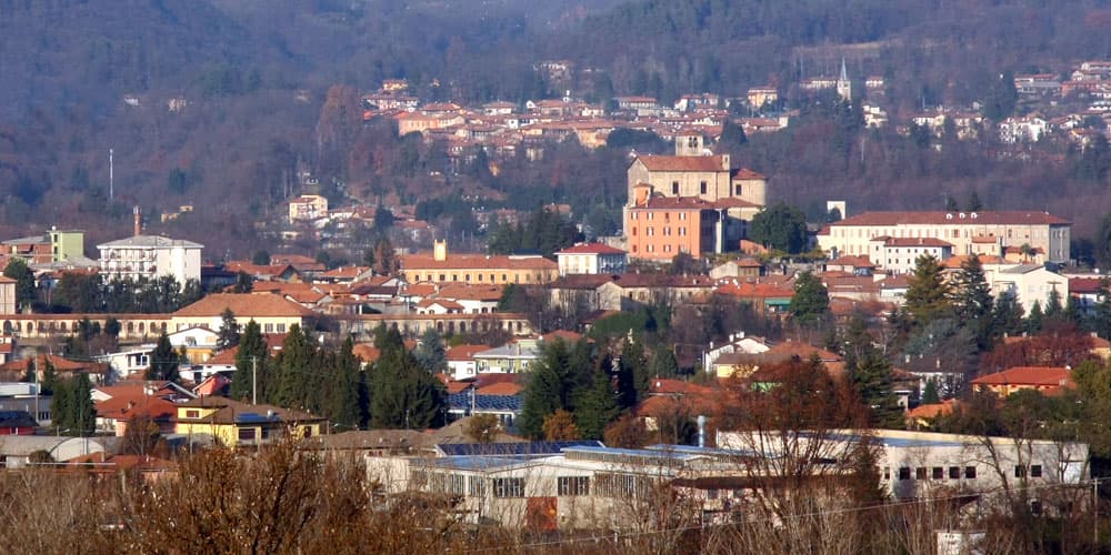 Gozzano, i finalisti del Premio Bancarella protagonisti di una giornata tra libri e musica