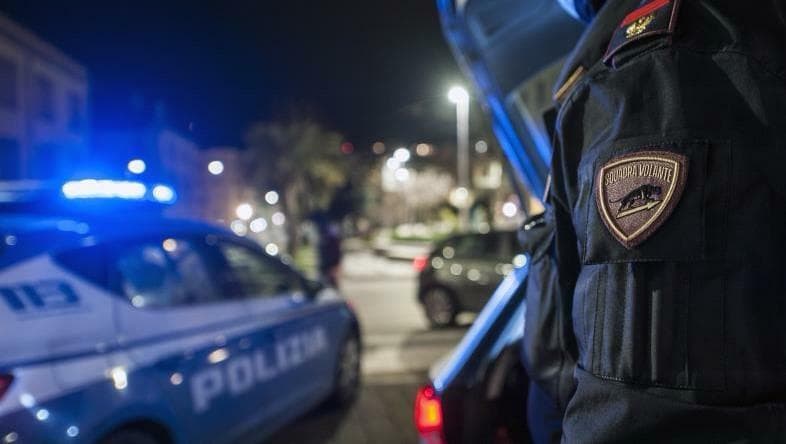 Lite finisce in rissa a Biella: sei persone identificate