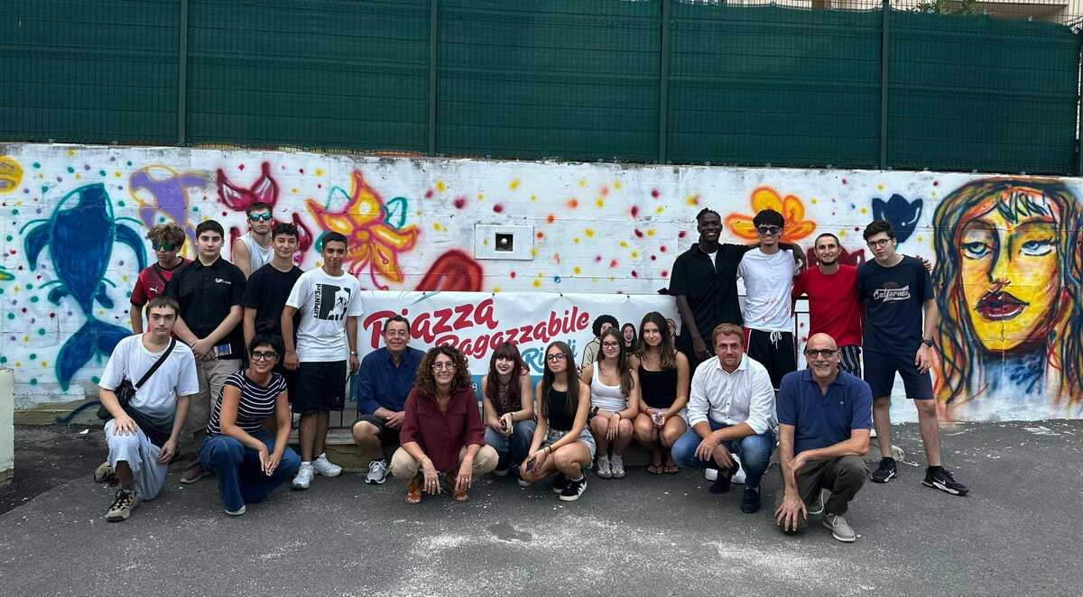 Giù il sipario a Rivoli su Piazza Ragazzabile: i giovani riqualificano la città e guardano al futuro