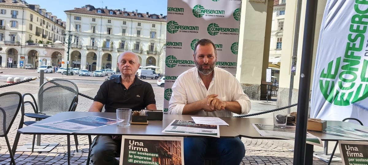 Negozi, una crisi inarrestabile: a Torino 2000 in meno dal 2019. In controtendenza solo i ristoranti