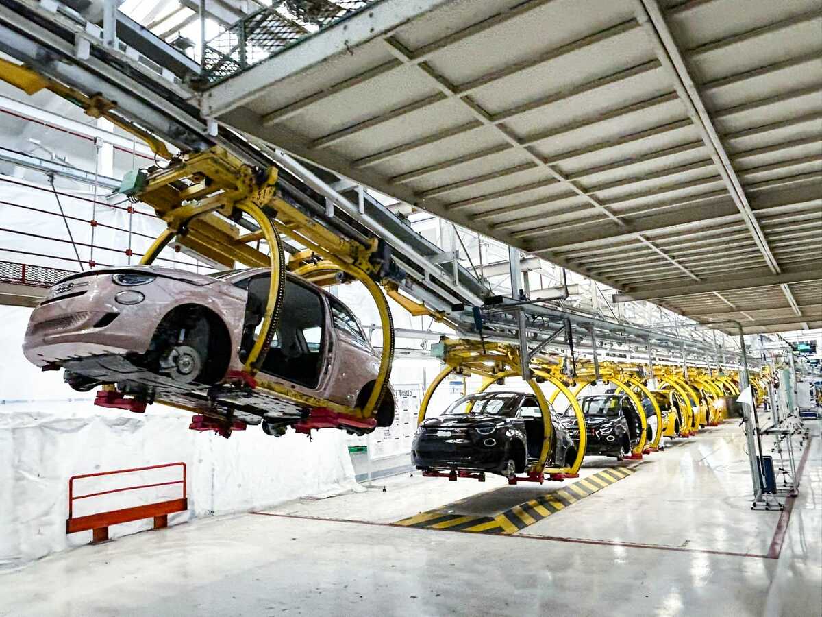 "Governare la transizione . Difendere in lavoro": lunedì 29 Forum Industria del Pd sull'automotive