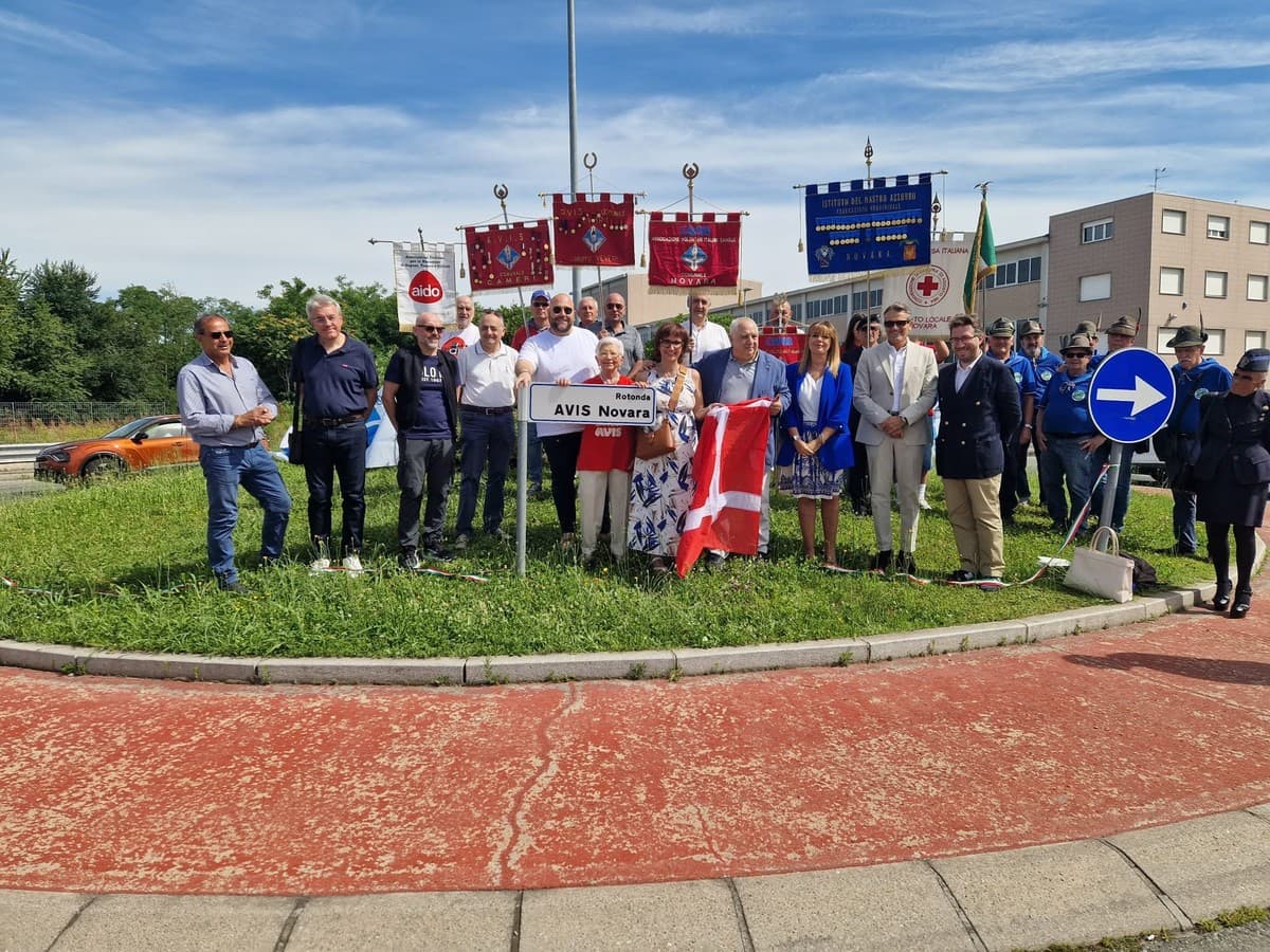 Novara, inaugurata la rotonda 'Donatori di Sangue'
