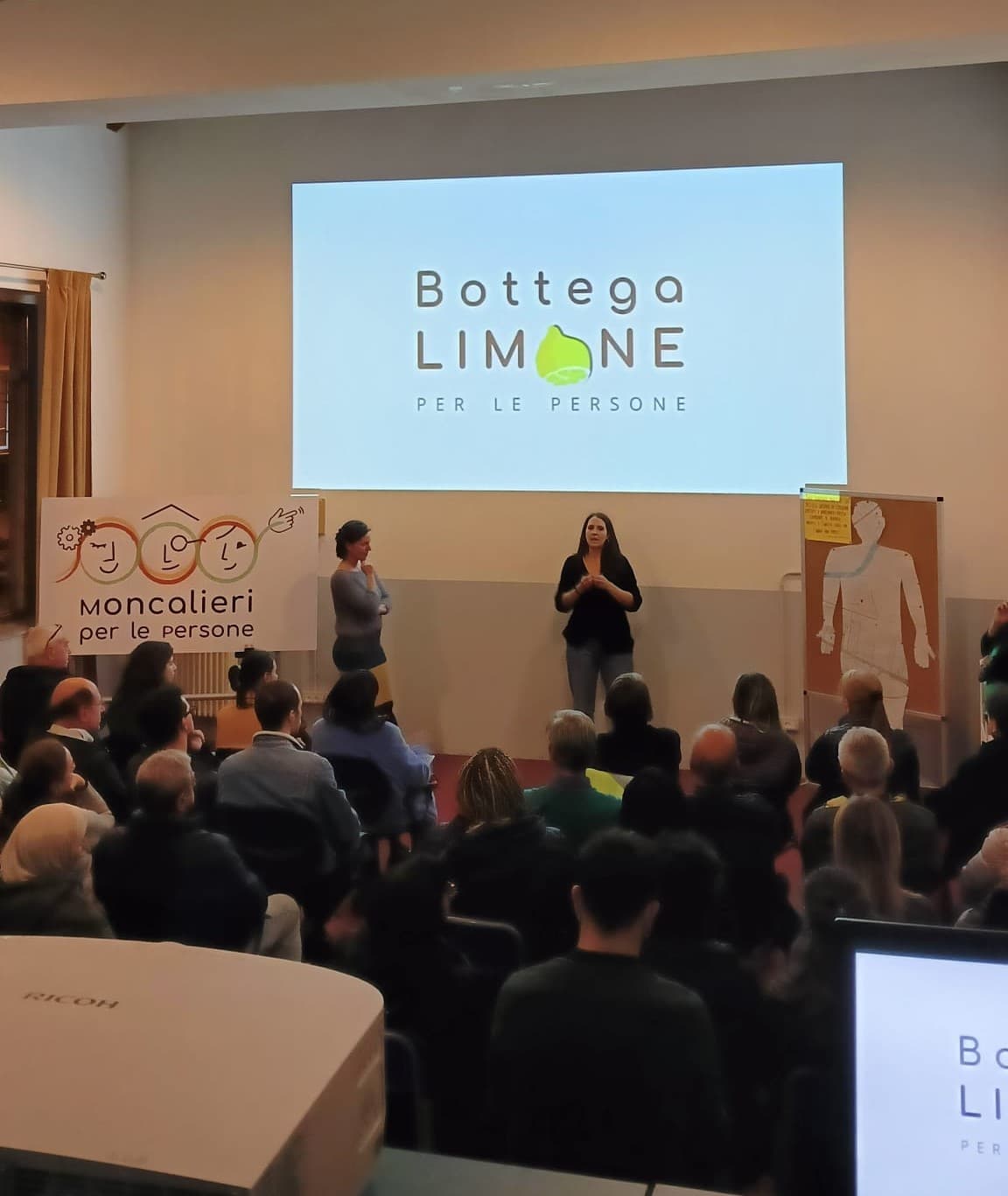 Ripartito a Moncalieri Digit@l Cafè: al centro app per la mobilità e intelligenza artificiale