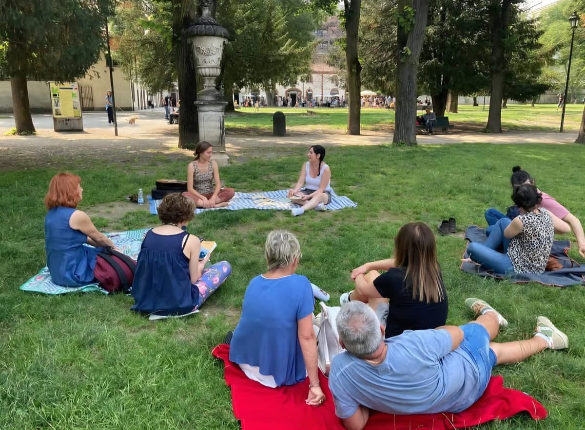 Torna "Libri al Parco", letture di gruppo nelle aree verdi di Torino