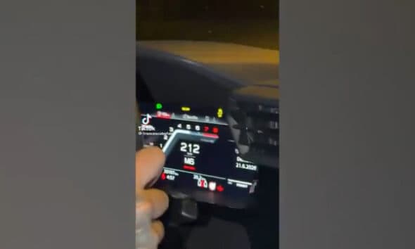 Viaggiano a 213 km/h in corso Casale a Torino e pubblicano il video su Tik Tok