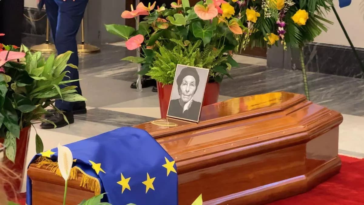 Domani in Campidoglio i funerali di Stato per Emma Bonino. Attesi Mattarella e Meloni