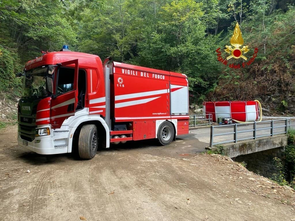 Monte Barone, il maltempo blocca i mezzi aerei: proseguono le operazioni a terra