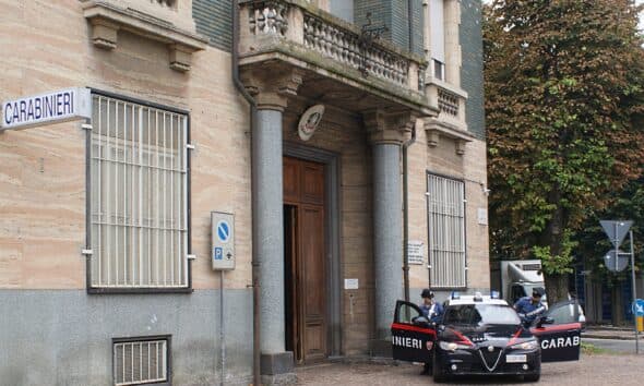 Tenta un furto in abitazione, ruba una auto e aggredisce i carabinieri: 33enne arrestato 2 volte in tre giorni
