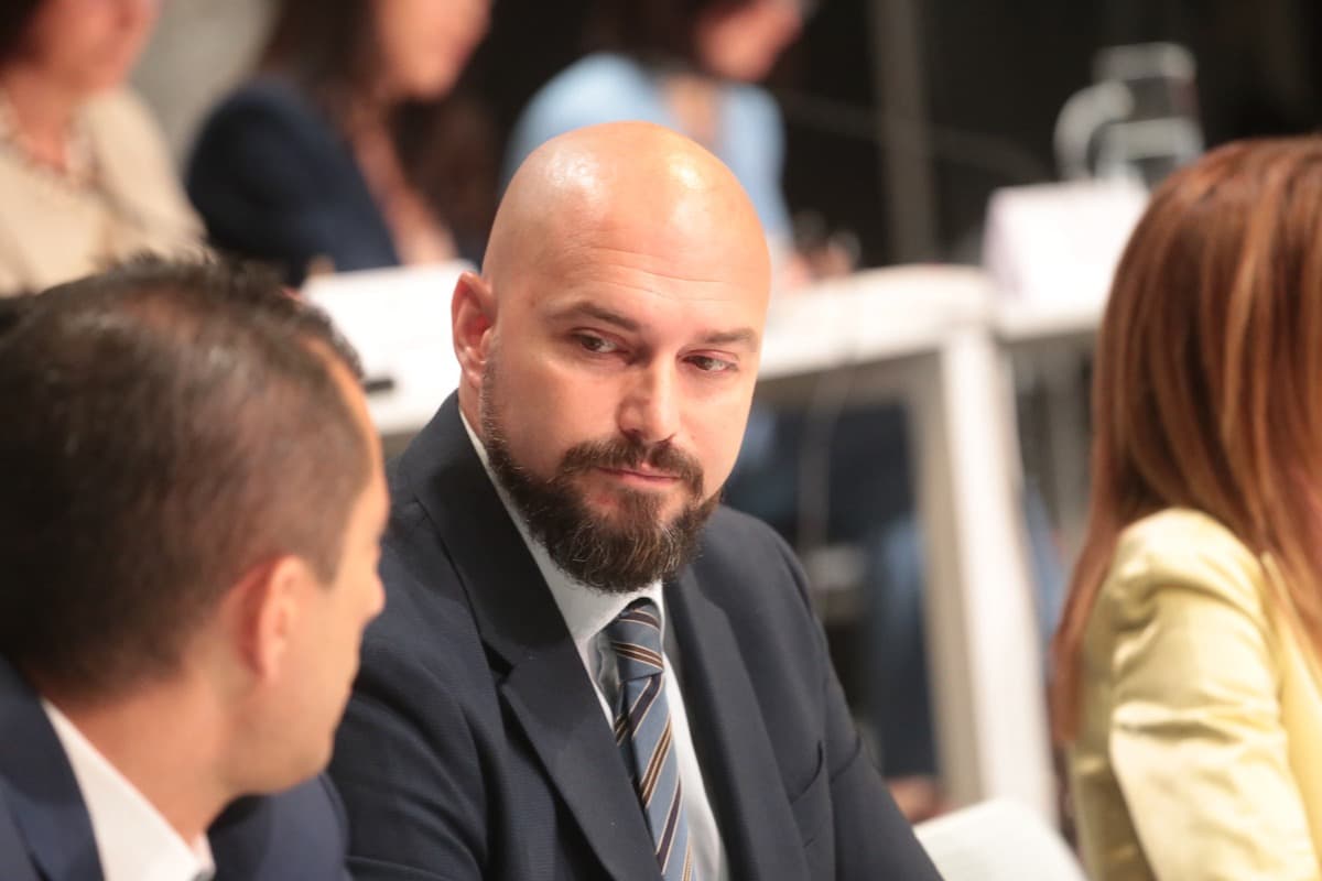 Cantieri di lavoro, al via il 1 settembre i bandi rivolti ai Comuni