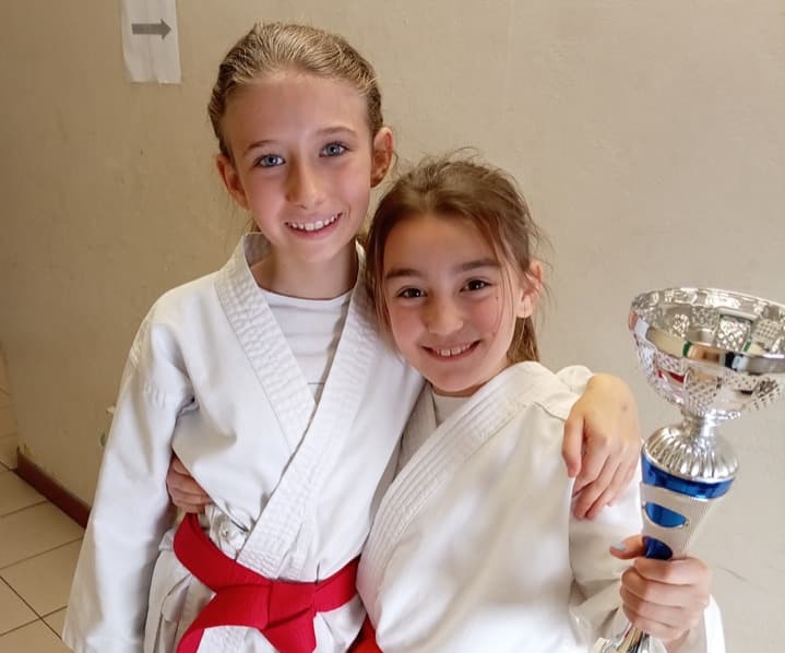 Karate, due giovani promesse della Dragon’s di Vigliano protagoniste a Torino