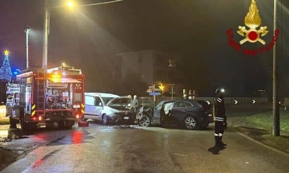 Scontro frontale a Borgomanero: quattro feriti trasportati in ospedale