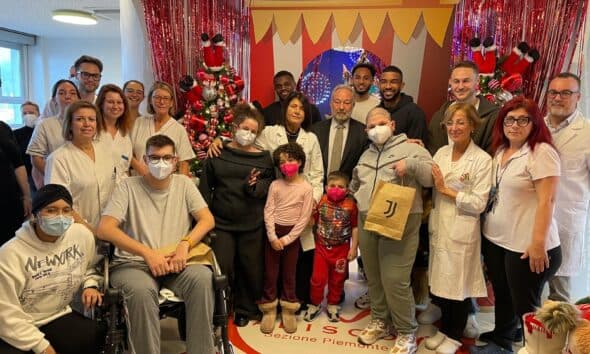 La Juventus in visita al Regina Margherita: un pomeriggio di sorrisi per i piccoli pazienti