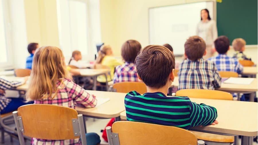 Scuola, compiti anche sul diario e stop a più verifiche nello stesso giorno
