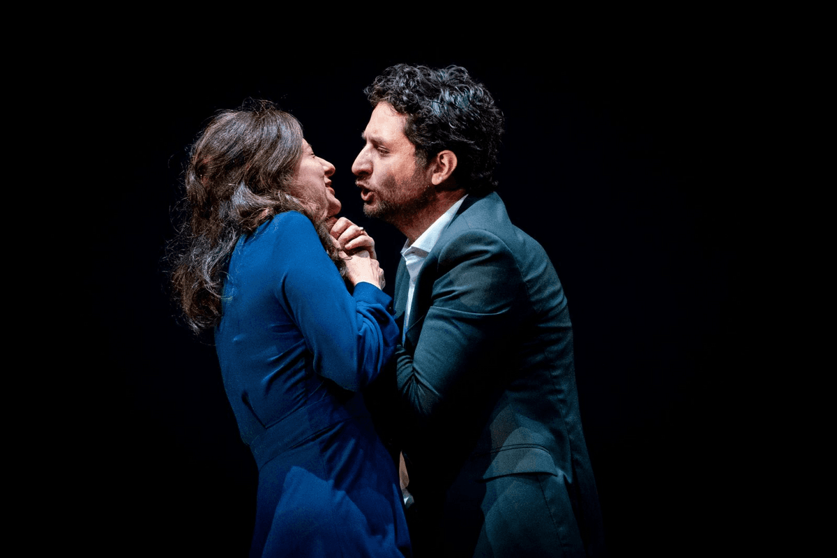 “Romeo e Giulietta Opera Ibrida” al Teatro Coccia: per la prima volta i detenuti del carcere di Novara sul palco cittadino