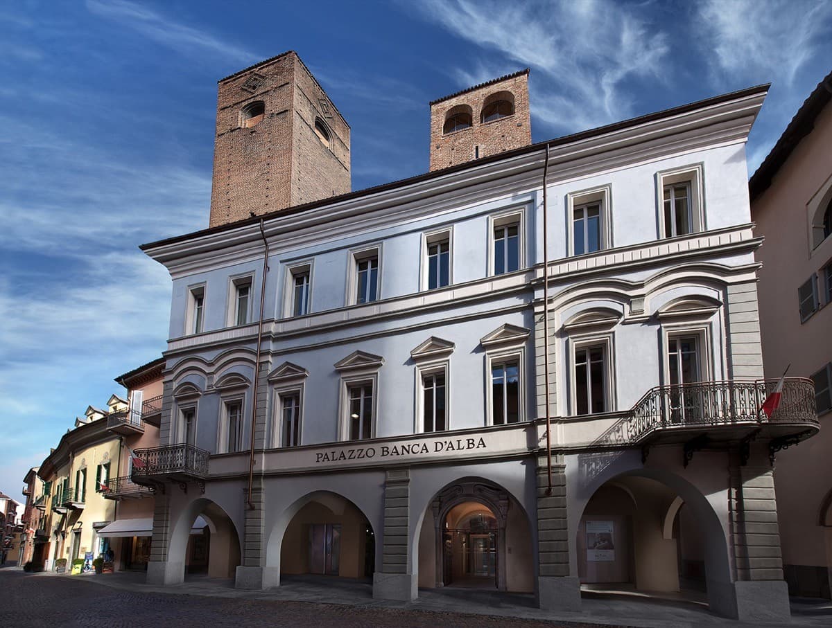 Alba inaugura la mostra “Barnaba da Modena ad Alba. La Madonna Bergui: un dono prezioso per la città”