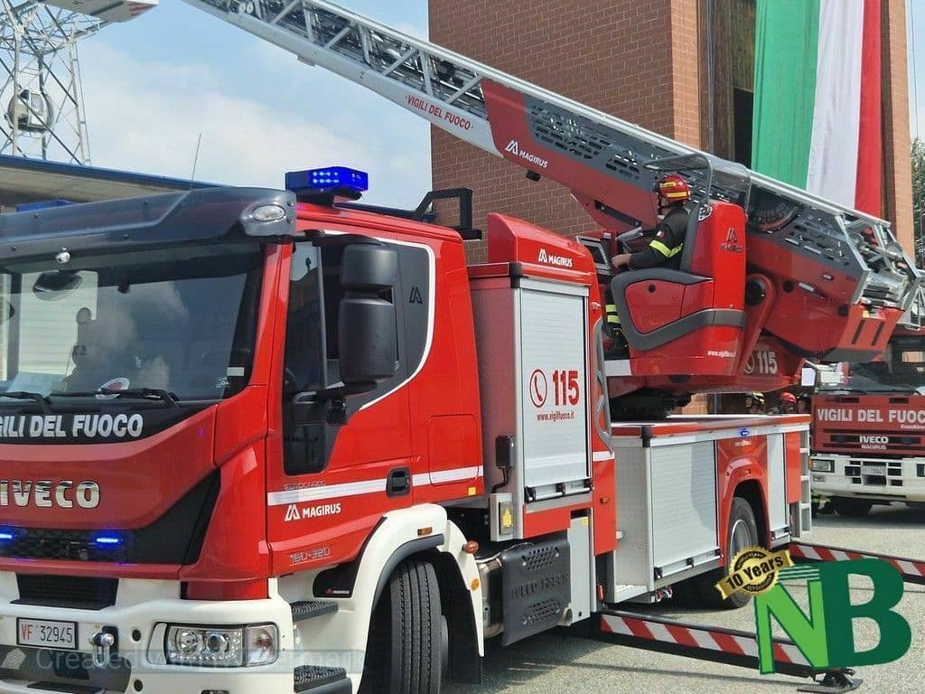 Biella, incidente domestico in via Lamarmora: soccorso un residente con l’autoscala