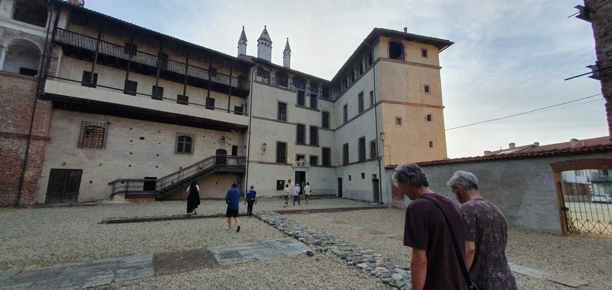 Lagnasco domenica 28 giugno riaprono i Castelli Tapparelli d’Azeglio