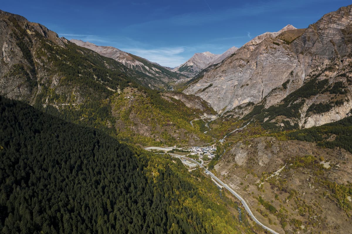 "Far vìoure i noum de noùostri pais": passeggiata toponomastica a Pontebernardo alla scoperta della memoria locale
