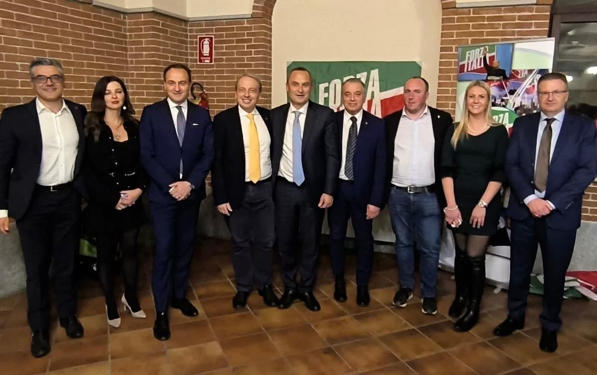 Forza Italia rimanda all’autunno il congresso regionale del Piemonte 